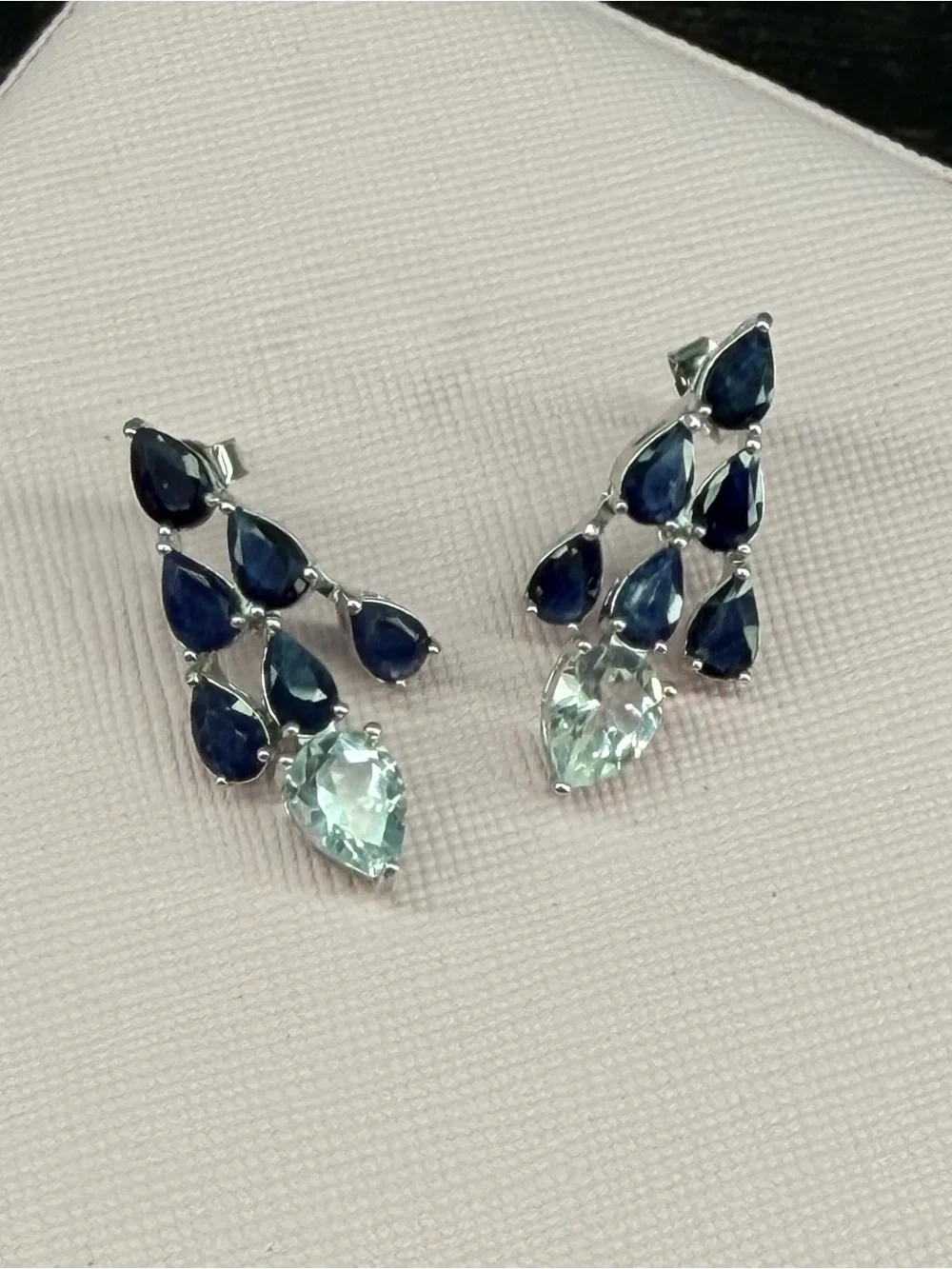 Stunning Natural 3CT Blue Sapphire & Topaz Dangle earrings 925 Sterling Silver